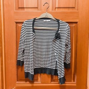 Lightweight Cardigan with Flower Detail